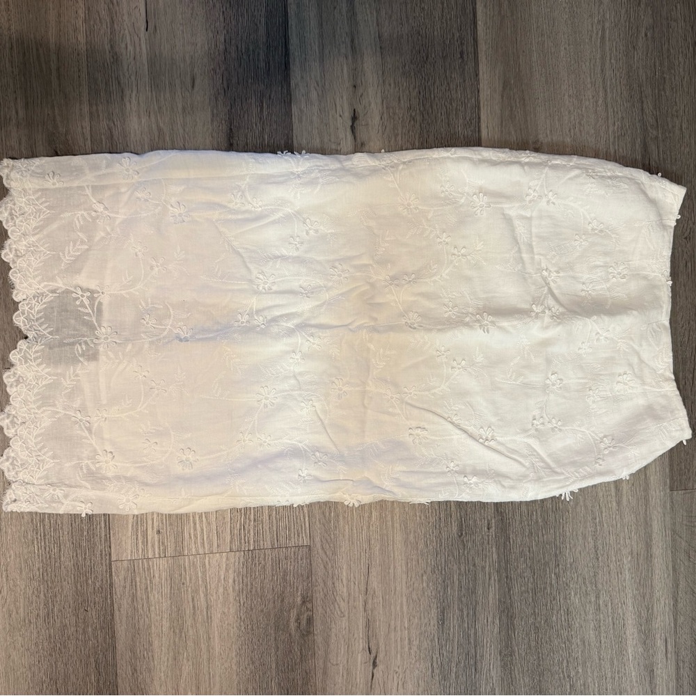 White Summer Embroidery Lace Skirt
